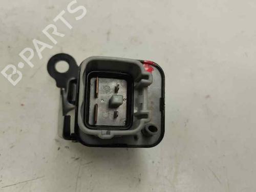 Used Electronic module TOYOTA AURIS Estate (_E18_) 2.0 D-4D (ADE186_) (124 hp) 30541179