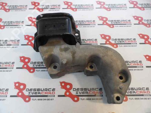Used Engine mount CITROËN C4 I (LC_) 1.4 16V (88 hp) 8796756