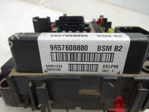 Sikringsdose PEUGEOT 307 (3A/C) 1.6 HDi 110 (109 hp) 9856941