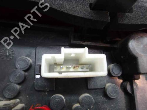 Høyre baklys PEUGEOT 406 (8B) 2.0 HDI 110 (109 hp) 6911102