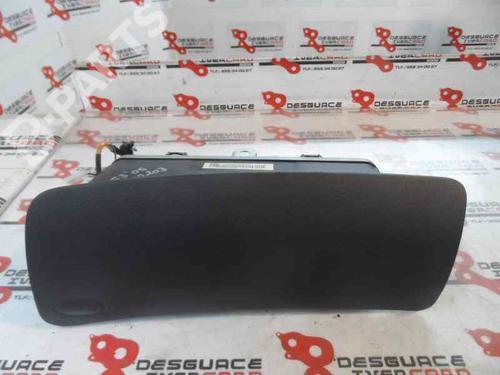 Used Passenger airbag CITROËN C3 I (FC_, FN_) 1.4 HDi (70 hp) 353813