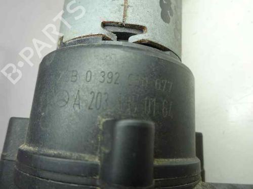 Andre MERCEDES-BENZ CLK (C209) CLK 320 CDI (209.320) (224 hp) 14169484