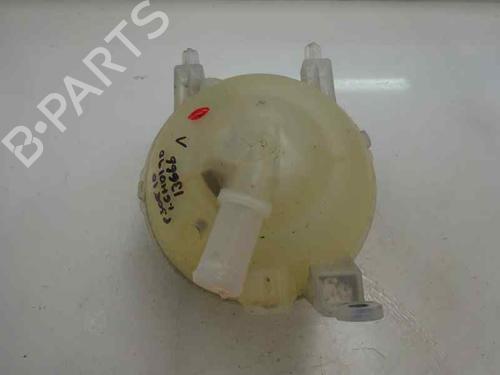 Used Expansion tank PEUGEOT 308 I (4A_, 4C_) 1.6 HDi (90 hp) 5834286