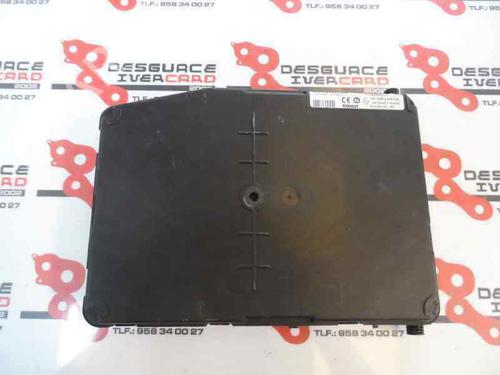 Sikringsdåse RENAULT MEGANE II (BM0/1_, CM0/1_) 1.5 dCi (BM0F, BM0T, BM2B, CM0F, CM0T) (82 hp) 587435