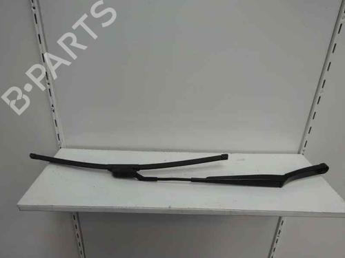 Used Front windshield wiper arm SEAT TOLEDO IV (KG3) 1.6 TDI (105 hp) 9156986