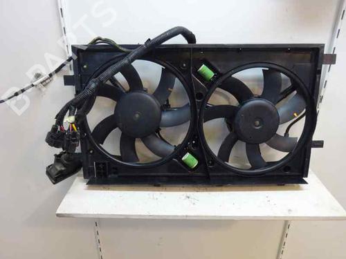 Used Radiator fan Radiator fan 1866202 1866202