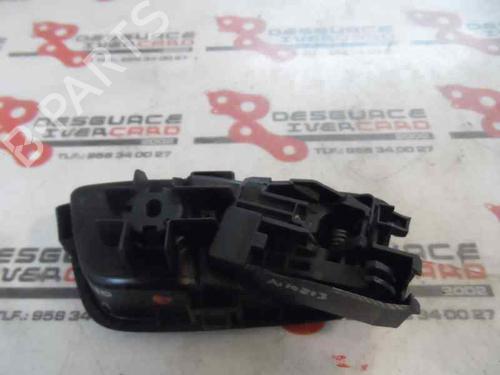 Venstre bak invendig håndtak FORD FIESTA VI (CB1, CCN) 1.4 TDCi (68 hp) 3213294