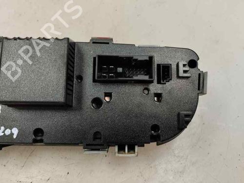 Used Climate control MERCEDES-BENZ CLK (C209) CLK 270 CDI (209.316) (170 hp) 26567843