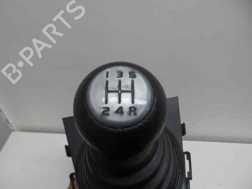Used Gear lever OPEL AGILA B (H08) 1.3 CDTI (F68) (75 hp) 7438596