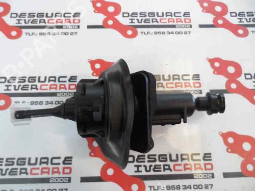 Used Clutch slave cylinder FORD FOCUS III 1.6 TDCi (95 hp) 14171959