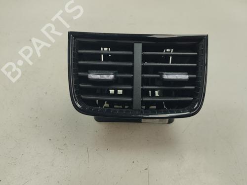 Used Air vent SKODA FABIA III (NJ3) [2014-2021]  17641359