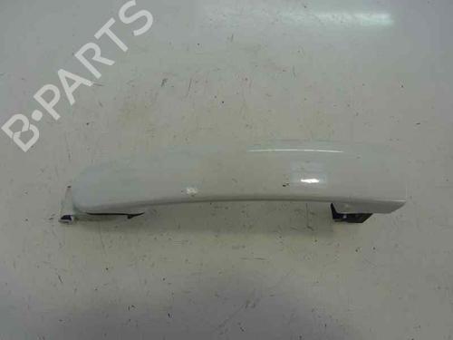 Used Front right exterior door handle Front right exterior door handle 8234880 8234880