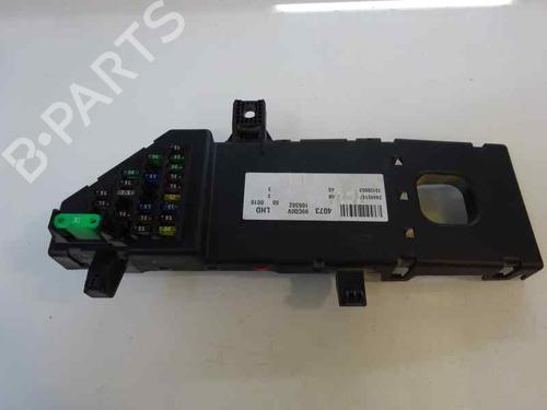 Used Fuse box Fuse box OPEL VECTRA C (Z02) 2.2 DTI 16V (F69) (125 hp) 1449982 1449982
