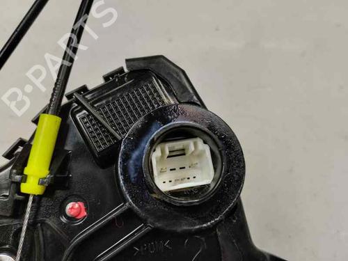 Used Front right lock TOYOTA AURIS Estate (_E18_) 2.0 D-4D (ADE186_) (124 hp) 30541112