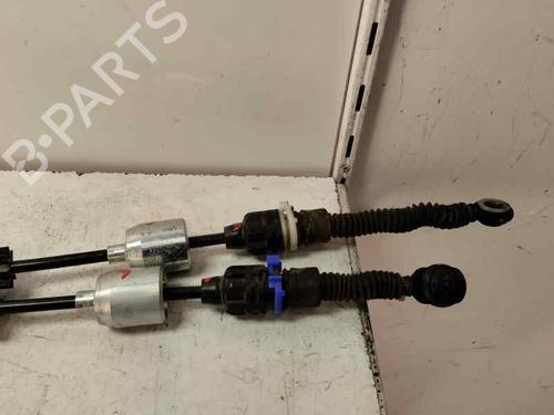 Used Gear lever RENAULT CAPTUR II (HF_) LPG (HFMT) (101 hp) 27278617