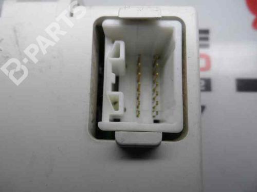 Fuse box SUZUKI SWIFT III (MZ, EZ)  | BP587138E1 