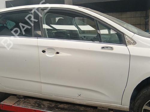 Used Right front door Right front door 35745614 35745614