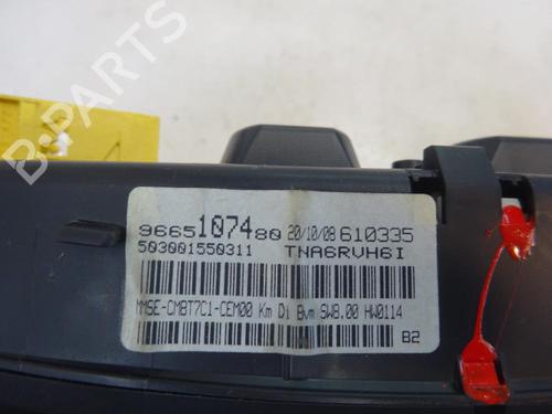 Used Instrument cluster Instrument cluster 10719343 10719343