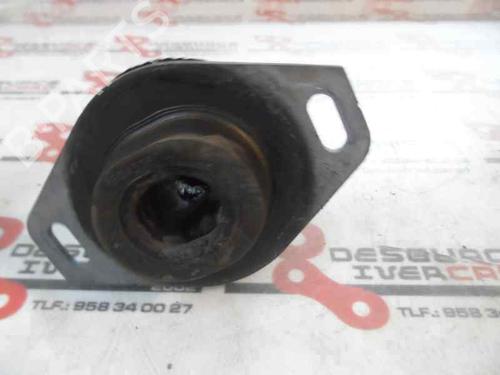 Used Engine mount Engine mount 8797009 8797009