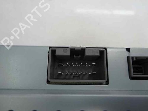 Used Radio VOLVO XC60 I SUV (156) D5 AWD (205 hp) 4469573