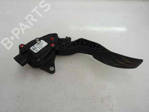 Used Pedal RENAULT KADJAR (HA_, HL_) 1.6 dCi 130 (HLA4) (130 hp) 9364903