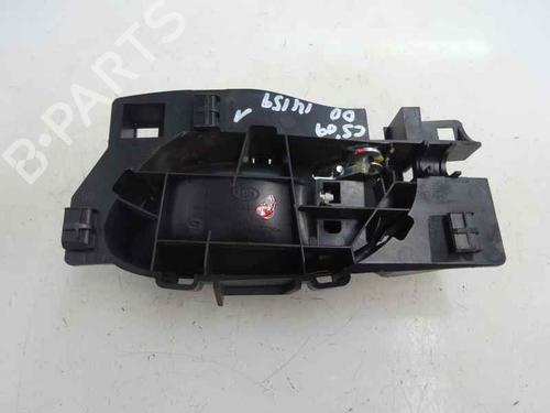 Used Front right interior door handle Front right interior door handle 7518377 7518377