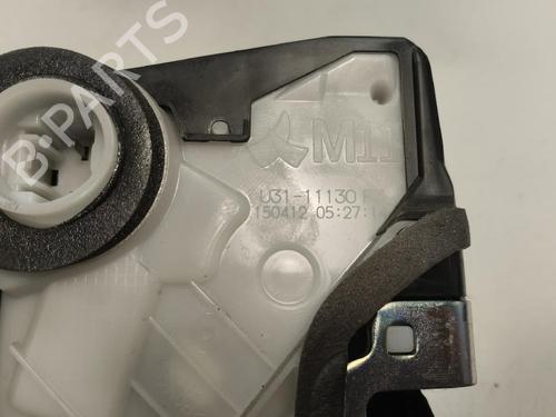 Used Front right lock TOYOTA YARIS (_P13_) 1.5 Hybrid (NHP130_, NHP130) (101 hp) 19483124