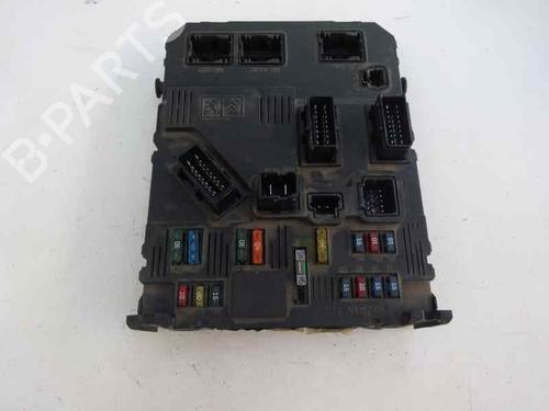 Used Fuse box Fuse box CITROËN C3 I (FC_, FN_) 1.4 i (73 hp) 7862486 7862486