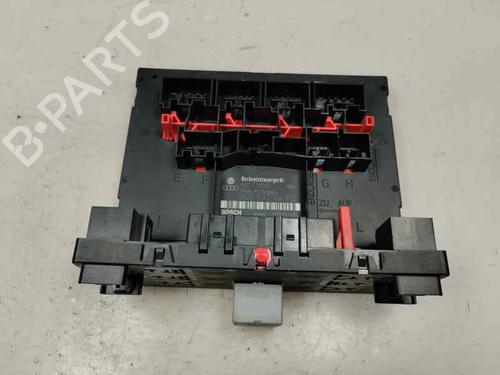 Used Fuse box Fuse box 30540710 30540710
