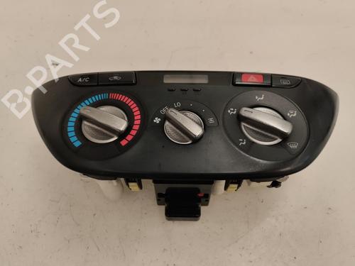 AC-Styringsenhed/Manøvreenhed TOYOTA RAV 4 II (_A2_) [2000-2005]  16906478