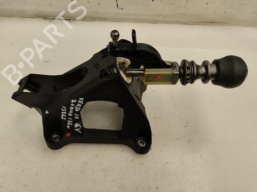 Used Gear lever TOYOTA VERSO (_R2_) 2.0 D-4D (AUR20_, AUR20R) (124 hp) 16816071