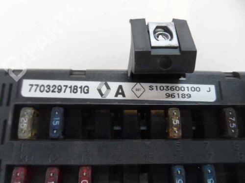 Fuse box RENAULT MEGANE I (BA0/1_)  | BP1449787E1 