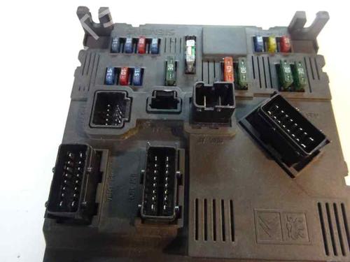 Sikringsdose PEUGEOT 206 Hatchback (2A/C) [1998-2012]  6810588