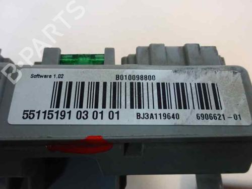 Used Fuse box Fuse box 1195969 1195969