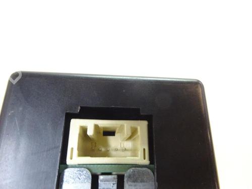Used Electronic module Electronic module TOYOTA YARIS (_P9_) 1.0 VVT-i (KSP90_, KSP90R) (69 hp) 11487395 11487395