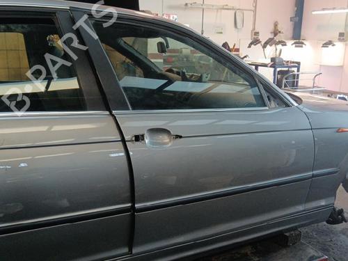 Used Right front door Right front door BMW 3 (E46) 320 d (150 hp) 35742400 35742400