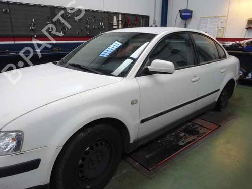 Left front indicator VW PASSAT B5 (3B2) 1.9 TDI | BP8525927C32