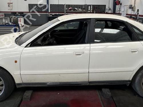 Brugte AUDI A4 B5 (8D2)  1.8 T  4652174