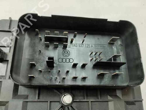 Fuse box VW GOLF PLUS V (5M1, 521) 1.9 TDI | BP30540716E1 - Image 4