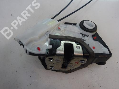 Used Front right lock TOYOTA YARIS (_P13_) [2010-2020]  11493946