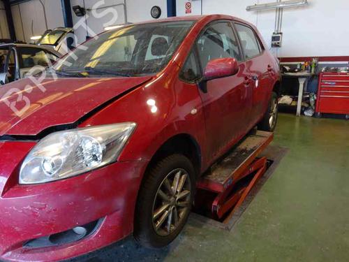 TOYOTA AURIS (_E15_) 1.4 D-4D (NDE150_, NDE150R) (90 hp) 151000