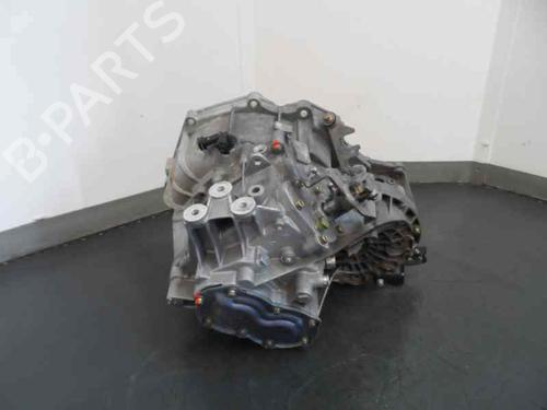Gearbox OPEL VECTRA C (Z02) 2.0 DTI 16V (F69) | BP252813M3