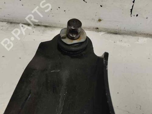 Used Right front suspension arm Right front suspension arm 26561492 26561492