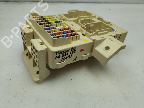 Fuse box HYUNDAI TUCSON (JM) 2.0 All-wheel Drive | BP20111342E1