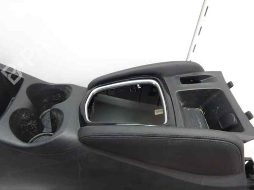 Armlene NISSAN QASHQAI II (J11, J11_) 1.3 DIG-T (158 hp) 9458312