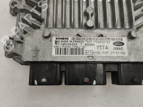Motorstyringsenhet FORD FIESTA V (JH_, JD_) [2001-2014]  15560373