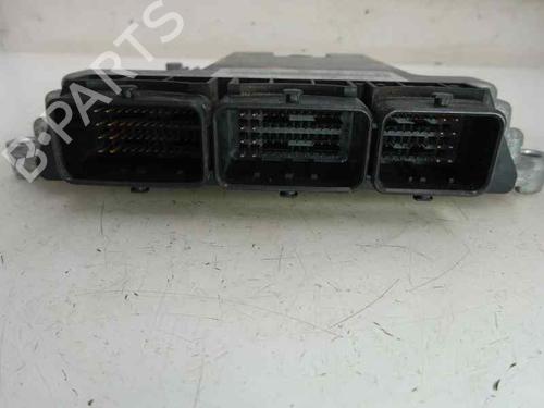 engine-control-unit-ecu-renault-laguna-coupe-dt01-8201119647-2011-1-2008-2009-2010-2011-2012-2013-2014-2015-7207939 main image