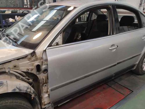 Dør venstre foran VW PASSAT B5.5 (3B3) [2000-2005]  23430904