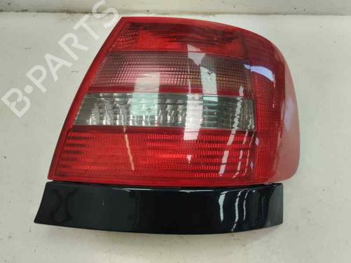 right-taillight-audi-a4-b5-8d2-1994-1995-1996-1997-1998-1999-2000-2001-29134350 main image
