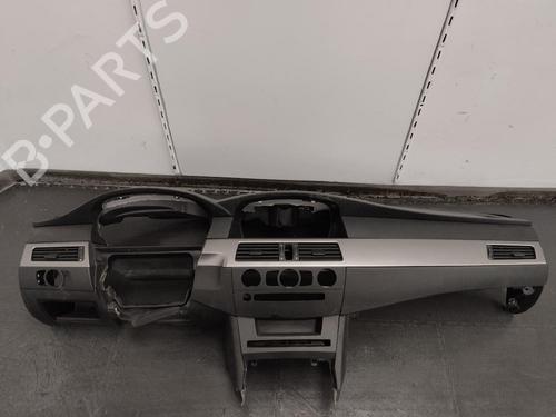Used Dashboard Dashboard BMW 5 Touring (E61) 525 i (192 hp) 13361939 13361939